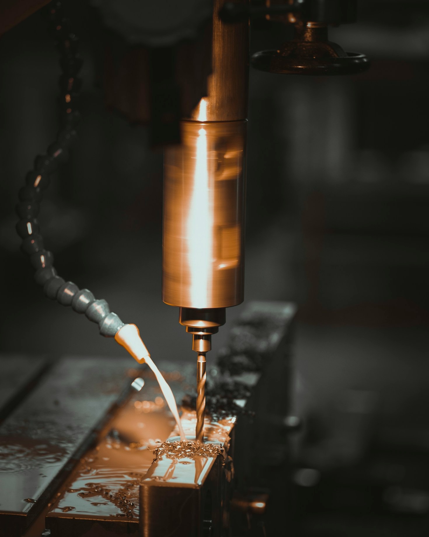 Kluczowe cechy solidnej firmy w branży metalowej